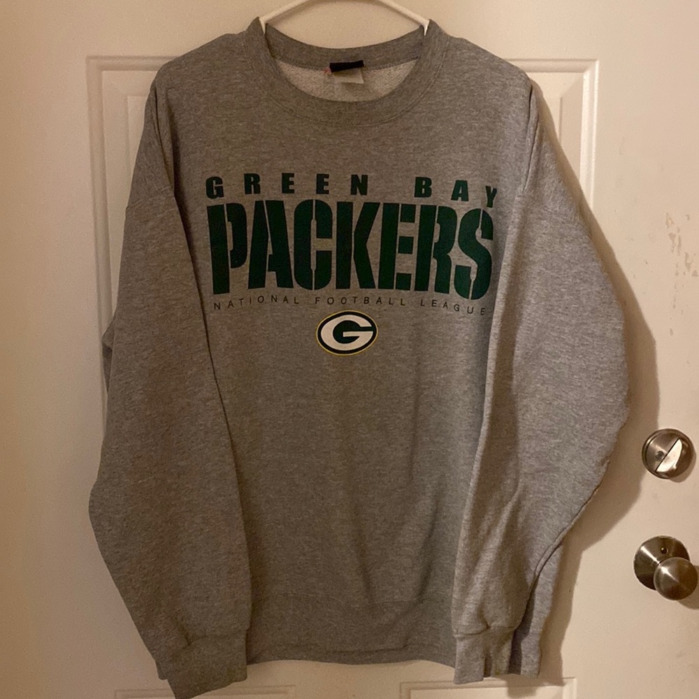 Mens size L Green Bay Packers sweatshirt.